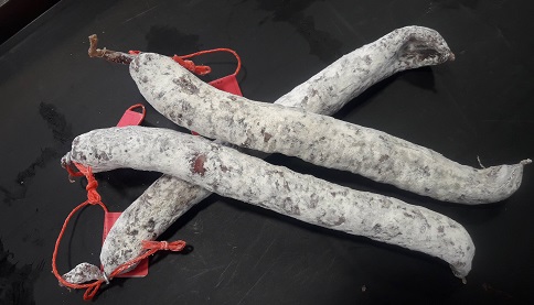 saucisson sec aux noisettes